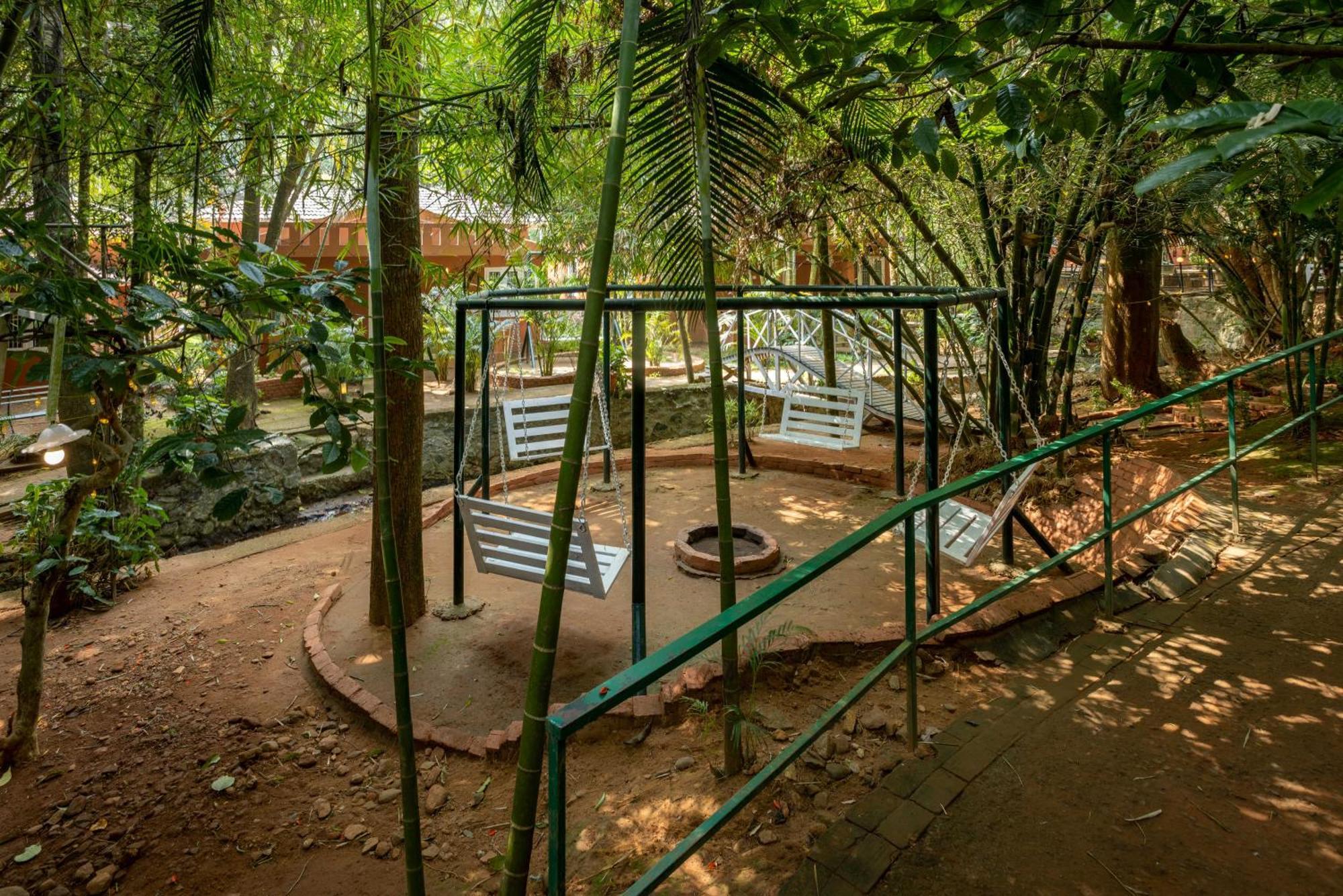 Nexstay Lakkidi Village 4*