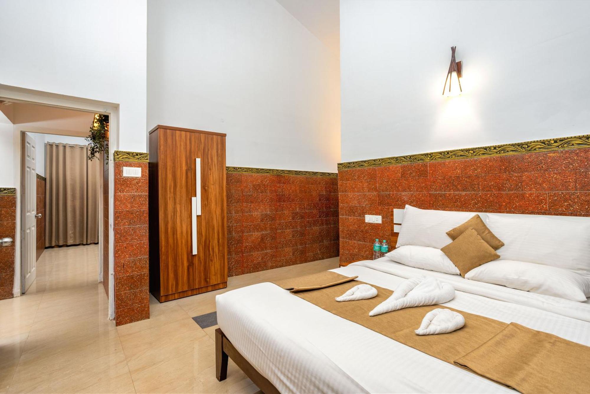 Nexstay Lakkidi Village