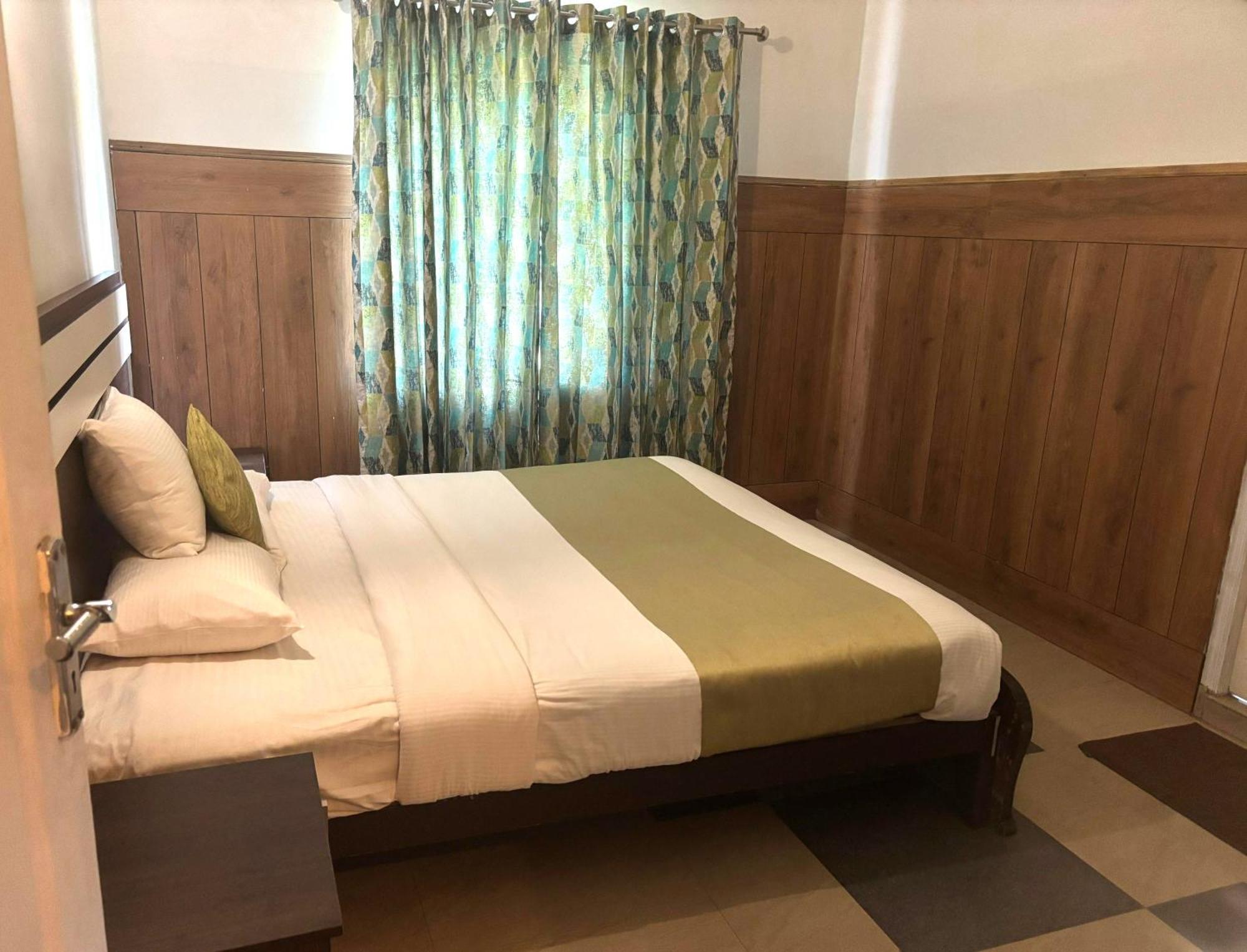 Nexstay Lakkidi Village 4*